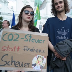 Fridays for Future: Manche machen sich einen Reim auf einen Bundesverkehrsminister | Foto: Dirk Wildt