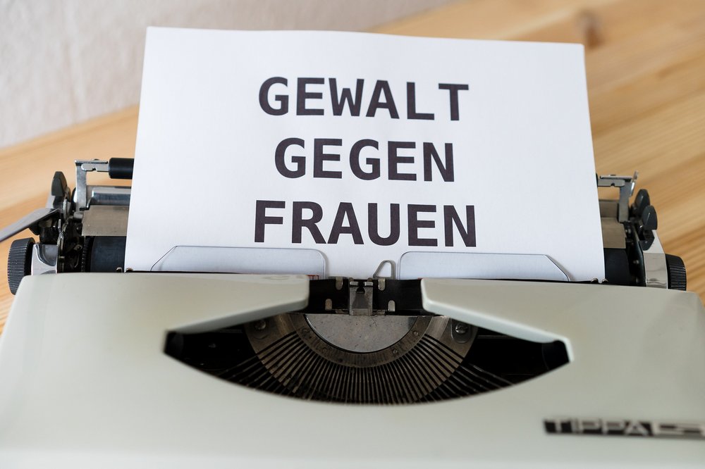 Markus Winkler auf Pixabay: Gewalt gegen Frauen