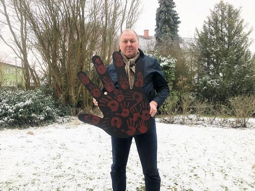 MdB Erhard Grundl zum Red-Hand-Day