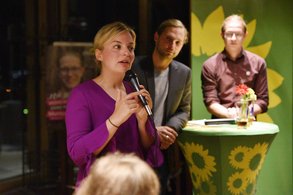 Katharina Schulze mit unseren Direktkandidaten Toni Schuberl und Matthias Weigl | Foto: Hermannn Schoyerer