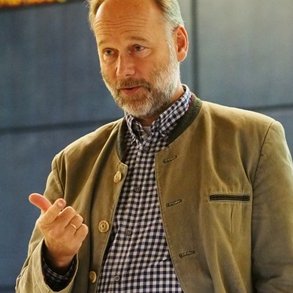 Walter Haefeker, Präsident des europäischen Berufsimkerverbandes