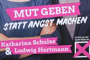 Grüne Kampagne mit Spitzenduo: Plakat zur Bayerischen Landtagswahl 2018 mit Katharina Schulze und Ludwig Hartmann.