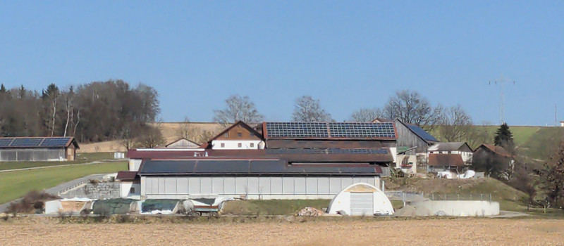 Haindl-Hof im Kreis Passau mit Solardächern