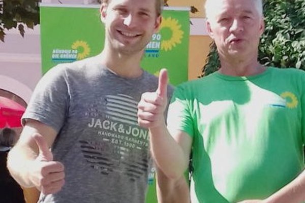 Die grünen Direktkandidaten: Toni Schuberl (Landtag), Dirk Wildt (Bezirkstag)