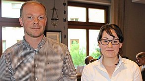 Die Initiatoren der Bürgerinitiative sind die 29-jährige Apothekerin Veronika Lippl und der 40-jährige Maschinenbau-Ingenieur Hans Pilzweger.