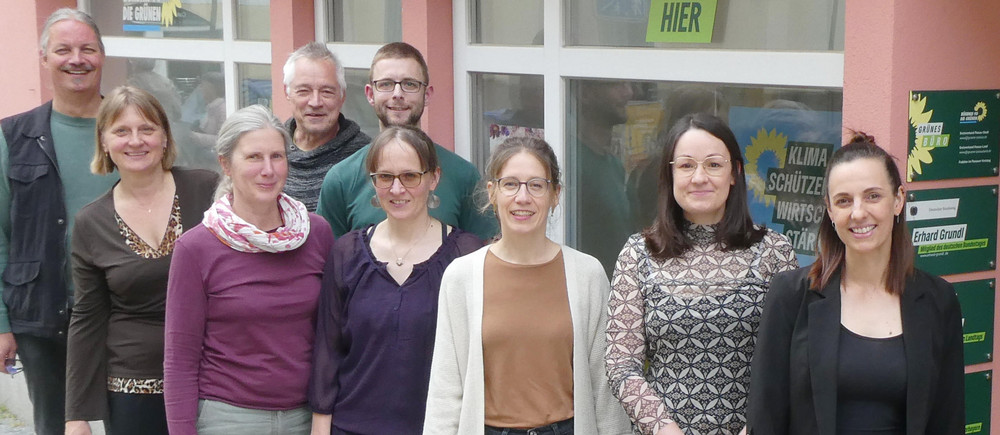 Vorstand Grüne Passau-Land: Sascha Müller, Alexandra Scharinger, Sonja Kessler, Dirk Wildt, Stefan Winklhofer, Simone Rath, Lisa Geiger, Vroni Lippl, Isabel Sicklinger | Foto: E. Hallitzky 