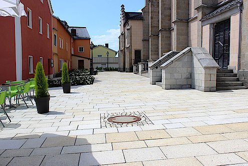 Pflaster mit Granit aus dem bayerischen Wald. Pflaster mit Granit aus dem bayerischen Wald.