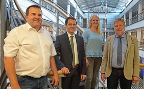 BW, SPD, Grüne und FW stellen einen gemeinsamen Bürgermeisterkandidaten in Tiefenbach/Passau. Foto: Niedermaier/PNP